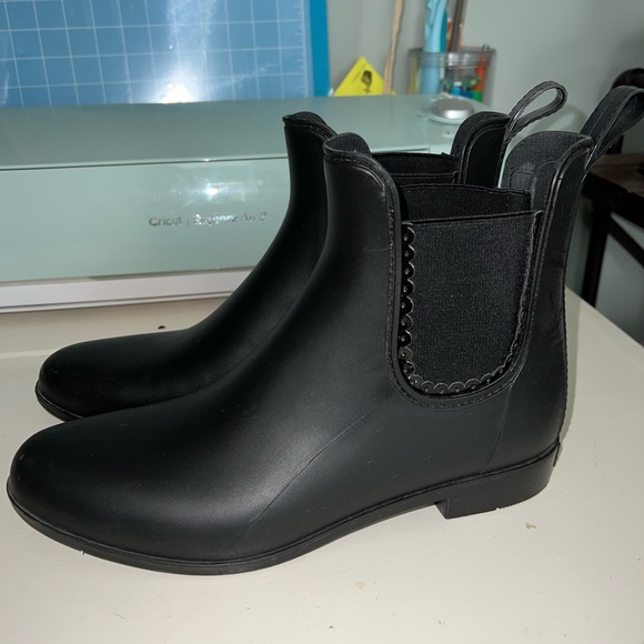 Rubber Chelsea Boots - Picture 5 of 6